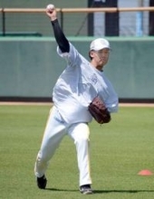 「投げられる気がしない」　新人開幕1軍→プロ初登板で制球難→登録抹消　ソフトバンクのドラフト2位右腕が直面したプロの壁