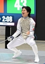 21歳の飯村一輝「内臓が飛び出るぐらい…」　日本が銅メダル　五輪2連覇へ「目の前の試合を一つ一つ勝つ」【フェンシングW杯】