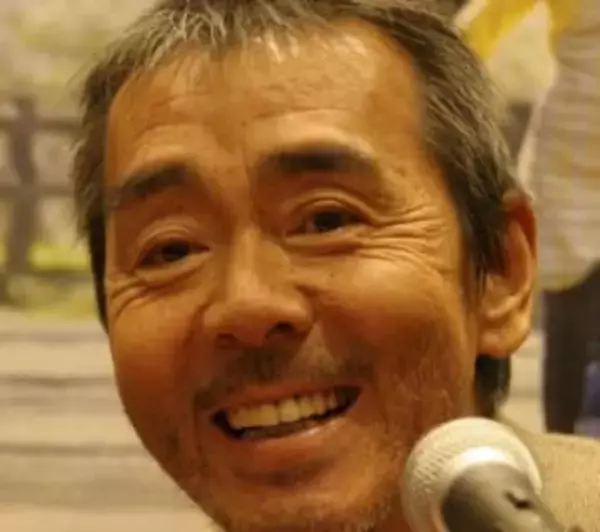 「最近はお父様に似てこられた」寺尾聰と〝娘〟松嶋菜々子の2ショットに「ほんとの親子みたい」「ちょっとテレ気味⁉」の声