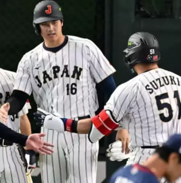 2試合連続アーチの後は技あり打　大谷翔平、3打席目は外角の直球に合わせて中前打　素早い「お茶ポーズ」も披露