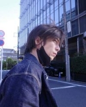 「変装しないの？」41歳・山下智久〝意外〟な場所でオフショット「びっくり‼」「そこに行きたい、山Pに遭遇したい」ファン騒然