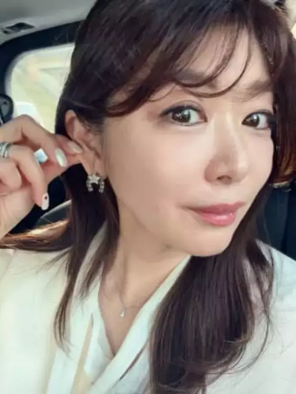 頰から無数の鮮血…矢部美穂〝衝撃〟施術写真「初のリジュラン肌育注射」報告ショットに反響「麻酔したから痛くなかった」「モフィウスは痛い」