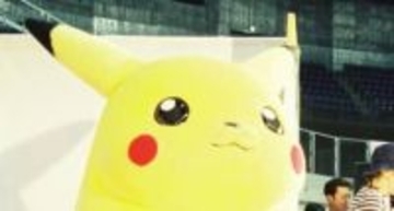 「元トランプ政権の...」ポケモンカード〝6億で買って25億円〟出品者＆落札者の2ショットが話題「エグすぎる…桁がバグってる」「夢が現実を超えた」