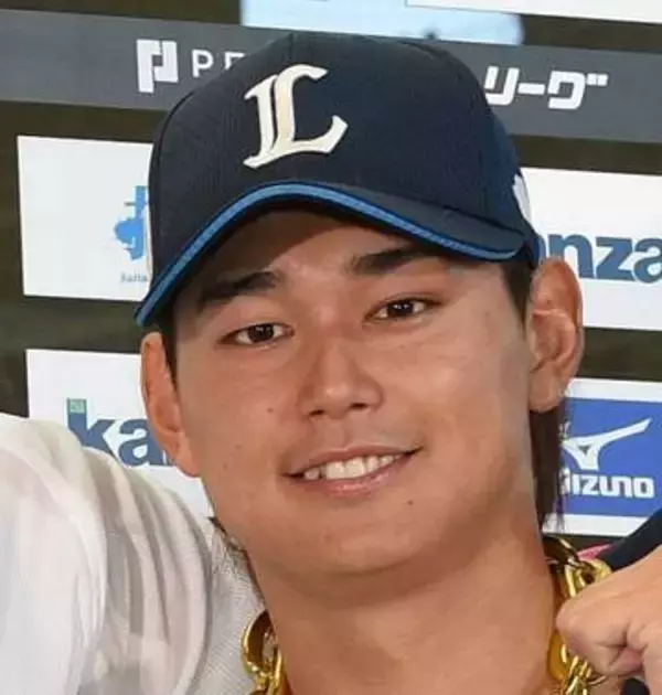 「武器を一つ身に着けて戦っている」西武・西川愛也が後輩たちの前で待望の初安打　母校花咲徳栄高吹奏楽部の〝熱演〟に応える