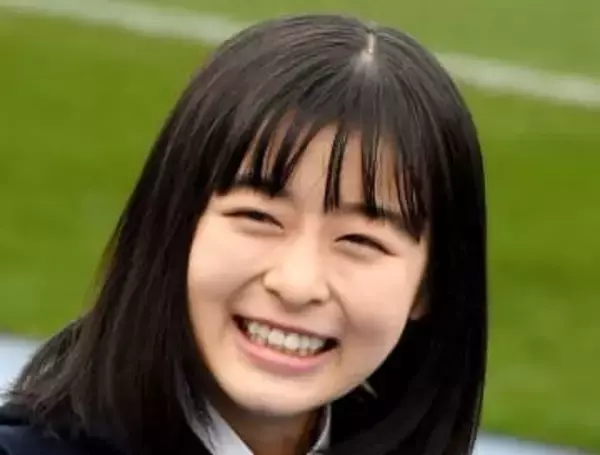 「えっ？なっちゃん！」森七菜〝激変〟最新ショットに「すんげ～似合ってる」「進化が止まらない」「泣きボクロが素敵」