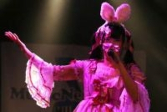 「何で一番険しい道を選ぶんや」自称〝出っ歯ブス〟アイドル、誰も並ばない物販姿が話題「何故か涙が出てきました」「儚げなお顔がたまらん」