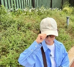 「小梅ちゃんやん！」ひとつ屋根の下から33年、50歳になった大路恵美の最新ショットが話題「もう33年」「ショートカットもお似合いです」