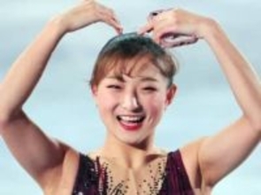 坂本花織×りくりゅう、集合ショット〝異変〟にファン騒然！「あ、木原さんは…」「なぜか」「ナイス」