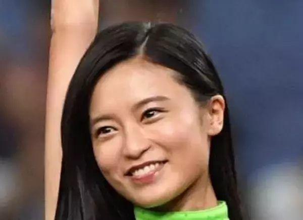 「ポチャるりも好き」〝人生最高体重〟報告の小島瑠璃子に「悲報ですね」「応援してます」「これくらいムッチリの方が好きです」応援の声多数