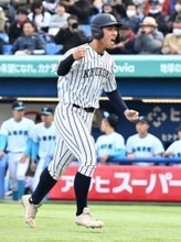 「いい投手なので、打ってやろうと」大会注目のリードオフマンが逆転サヨナラ呼ぶ一打　バックスクリーン弾も　九州国際大付が4強入り【明治神宮野球大会・高校の部】