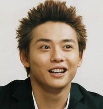 「めっちゃテンション上がる」ドラマ〝ごくせん〟から23年！妻は元アナの43歳俳優〝雰囲気ガラリ〟近影公開し「わぁああ！コミコン来てる」