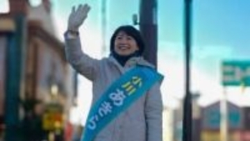 「さっそく、打合せ…」再選の小川前橋市長〝写真に写り込むあのマーク〟に注目「とても可愛らしいのをお使いなのですね」「うつり方素敵」