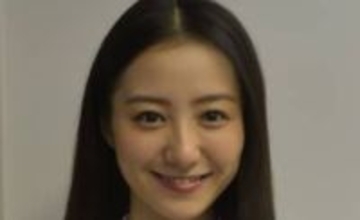 「仮面ライダーオーズ」怪力ヒロインから26年…〝前垂れ〟ドレス姿の高田里穂に「リアルに迫ってくる感じ」「レベルが違い過ぎ」の声