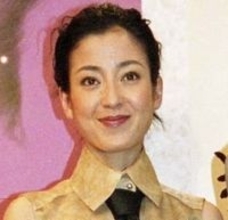 金髪姿で陰鬱な空気感〝イメージ激変〟宮沢りえに騒然！「メンタルやられそうな...」「放心...」「とんでもない」「涙が止まらない」衝撃映画ビジュアルに驚きの声続々