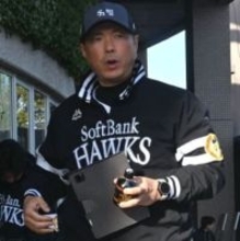 「球自体は一級品」　ソフトバンク小久保監督、先発ローテ候補・松本晴の取り組みを高評価　初日から100球「課題としっかり向き合いながら」