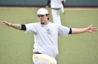 WBCメキシコ代表のアルメンタが約1カ月ぶりにブルペン投球再開　ソフトバンク育成左腕、チーム合流後に右腹斜筋違和感