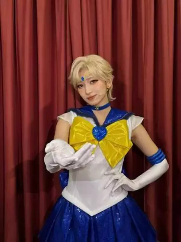 「惚れてまうやろー」「女児だった頃の私が大歓喜」セーラーウラヌス役・梶川愛美〝金髪ショート〟私服姿に衝撃「目の保養」「家宝にします！」