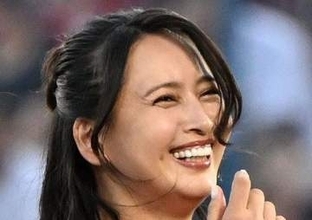 「随分とお顔に変化が…」6キロ減量…4児の母・加藤夏希〝41歳最新ショット〟に反響「元々太ってたんだ」「有言実行すごい！」「ボクサーか何か？」