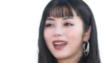 「え、同い年なの!?」元アイドル女優が池田エライザと2ショット「いやっ！歳ばれてもた」「ドラマ内とは違ってほっこり感が伝わってきます」