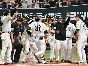 正木智也が劇的サヨナラ弾　3戦連続延長戦決着でソフトバンクが日本一王手　併殺地獄も投手陣が踏ん張る