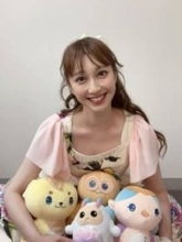 「ちょっと天然な2人」9歳差Wしょうこ〝ハートマーク2ショット〟に反響「珍道中、期待しています」