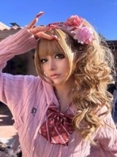 人気ギャルYouTuber〝決意の山で人生リスタート〟姿に共感の声「刺さったー!!!」「便利という生きずらさ、不便という生きやすさ」