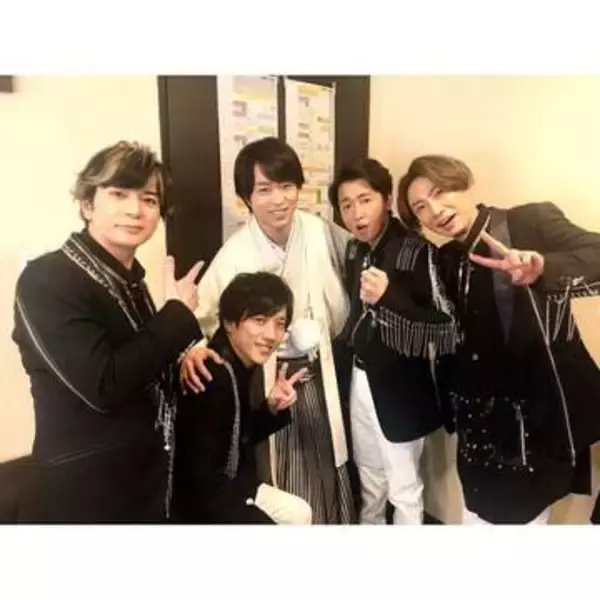 「本当になぜ…悲しい」嵐、初のぬいぐるみ〝メンバー4人だけ販売〟に反応様々「モヤモヤする」「ファンなら納得」「最後までブレないの好き」