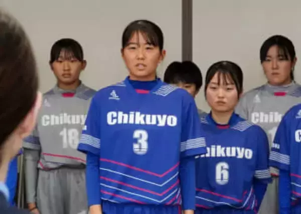 「粘り強いプレーで最後まで全力」筑陽学園女子サッカー部が宣言　29日開幕の全日本高校女子選手権で8強目指す選手らが福岡県庁訪問