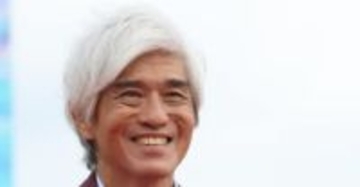 65歳誕生日、佐藤浩市を祝う豪華5ショットが話題「スゴイショットですね～!」「最高なり!」