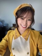 「毎日すっぴんで過ごしてる」と公開した元アイドル城恵理子〝素のリラックス〟姿に「赤ちゃんじゃん」「相変わらずハッチャケてますな」の声