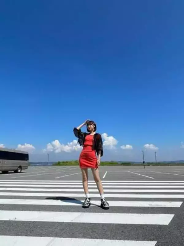 「痩せた？」3月に電撃婚、事務所退所…元アイドル北野瑠華〝ウエディング〟ショットに反響「わ お！びっくり！」「女神様」