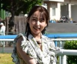 「以前と別人みたい」腹筋バキバキ姿から一転、徹子の部屋で見せた桜井日奈子の激変姿が話題「岡山県民の誇り」「一流芸能人の仲間入り」