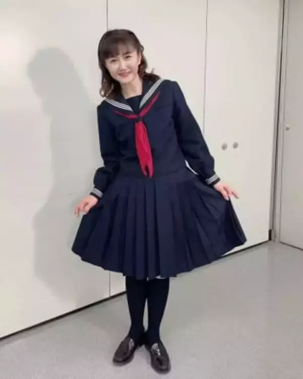 「あっこちゃんは勝利の女神」生稲晃子議員〝高市首相とガッチリ握り合い〟2Sに「覚醒してくださったら…」「立派な政治家になって」の声