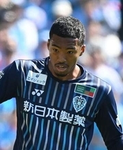 「少し早いけど帰ってきました！」J1アビスパ福岡に三國ケネディエブスが2年半ぶりに復帰　名古屋から期限付き移籍