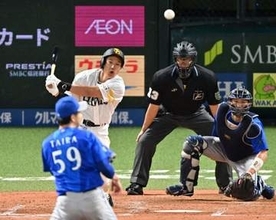 V2ソフトバンクが3戦連続逆転勝ちで見せた王者の底力　最年長の柳田悠岐〝シフト〟撃破の勝ち越し打【日本シリーズ】