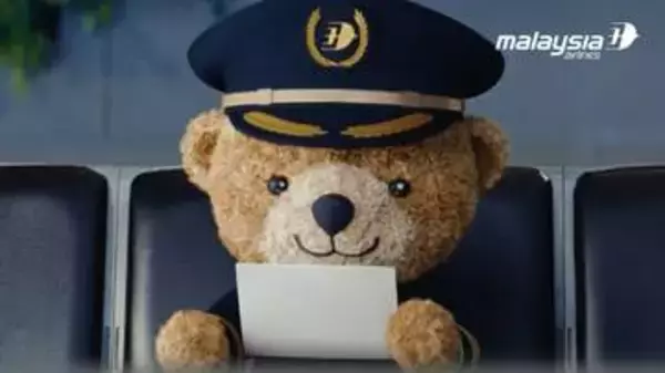 「なぜか涙が出た」マレーシア航空の動画に反響 少女から渡された1枚の絵、実話から生まれた物語だった