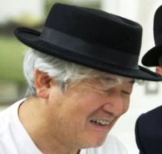 「凄い物量!」音楽家〝鈴木慶一の部屋〟にファン興奮「すげー、ある意味理想の部屋」「昭和のオタ部屋って感じですね」の声