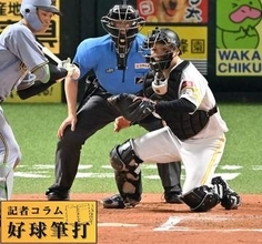 大きかったソフトバンク海野隆司のしぶい働き　「それだけじゃ給料は上がらんがね」　打撃に注文の王球団会長も称賛は忘れず