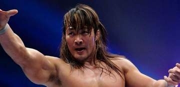 「スーツがパッツパツ」引退から3カ月…〝激太り〟新日本プロレス・棚橋弘至に「歩けないのに太ってどうする」「10キロ増はヤバい」