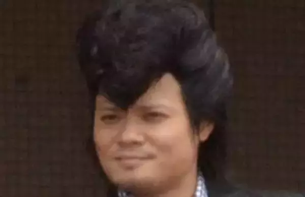 「令和やぞ…」元暴走族、バッドボーイズ佐田〝現役感漂う〟貫禄ショットに驚愕「ノーヘルですか?」「ヤバい」「宇梶さんとやる日が…」