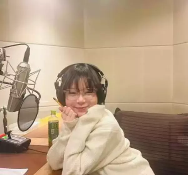 「大丈夫?」「激痩せしてる…」電撃婚＆出産…趣里〝母娘共演〟レア姿に「全く産後に見えない…」「ママそっくり～」「最高で最強の母娘」の声