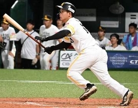 ソフトバンク育成ドラ2ルーキーが初の本拠地でマルチ安打＆2盗塁　「ここでプレーしたい気持ちがさらに強くなった」