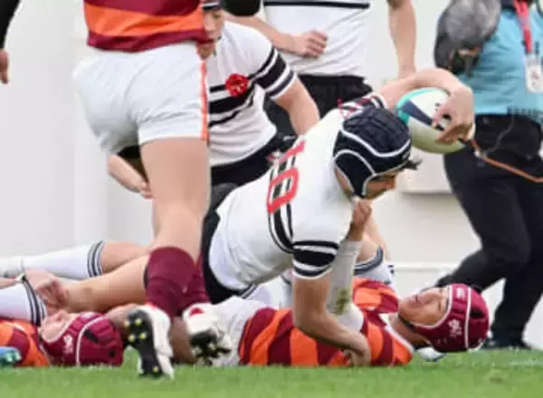 父も筑紫ラグビー部で主将　チーム唯一の高校日本代表候補・草場壮史が先制トライで流れつくり初戦突破【全国高校ラグビー】