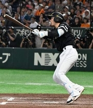 「とにかくいい流れの中で」ソフトバンク山本祐大、3イニング連続安打の2号2ラン　チーム最年長、柳田悠岐の激走無駄にせず