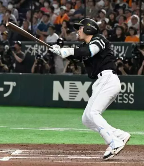 「とにかくいい流れの中で」ソフトバンク山本祐大、3イニング連続安打の2号2ラン　チーム最年長、柳田悠岐の激走無駄にせず