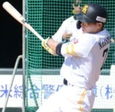 ソフトバンク中村晃、術後初めてライブBPで打撃　「いい練習になった」