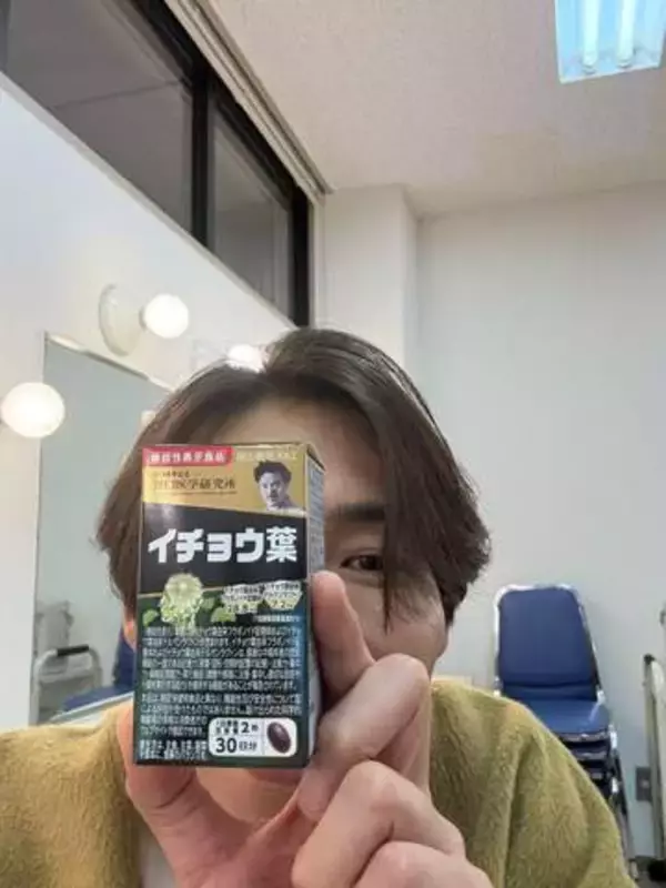 力士からアイドル転身…純烈・白川裕二郎〝49歳のストイックボディ〟に反響「ハイセンスな私服に屈託のない笑顔」「ヘルシーで栄養価高くていいですよね」