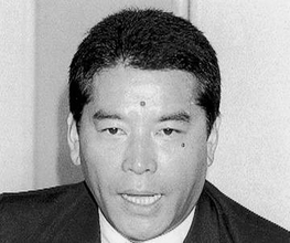 「技量維持のため…」千昌夫〝飛行機操縦コーデ〟に反響続々「バブル期が懐かしい」「羨ましい限り」「まさか飛べるなんて」