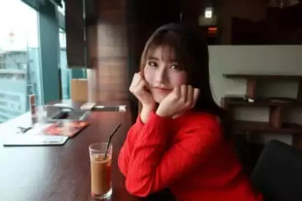 純白水着で雪山ショット〝ガテン系グラドル〟ちとせよしの「観るだけでも寒そう」「雪の中でプロだな～」