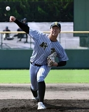 大谷翔平をしのぐ197センチの公立校の大型右腕が志望届提出【高校野球】